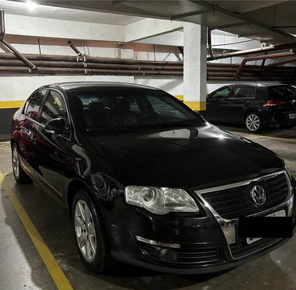 VOLKSWAGEN PASSAT 2.0 FSI COMFORTLINE 16V TURBO GASOLINA 4P TIPTRONIC VOLKSWAGEN PASSAT 2.0 FSI COMFORTLINE 16V TURBO GASOLINA 4P TIPTRONIC